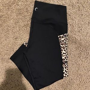 Zyia Capri leggings